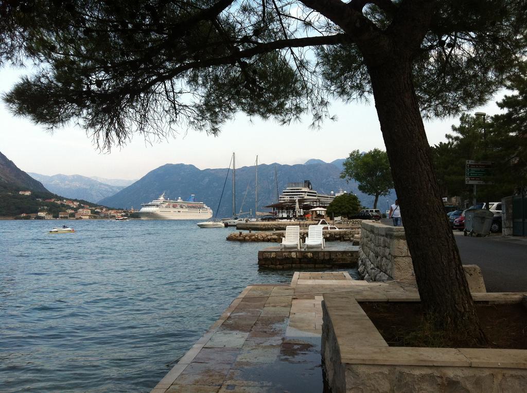 Villa Miramare , Dobrota Seafront Κότορ Εξωτερικό φωτογραφία
